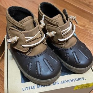 Sperry baby boots